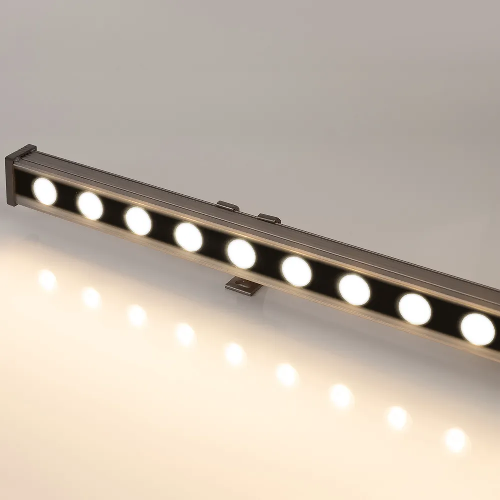 Светодиодный прожектор AR-LINE-1000M-24W-24V Warm (RAL7035, 30 deg) (Arlight, IP65 Металл, 3 года)